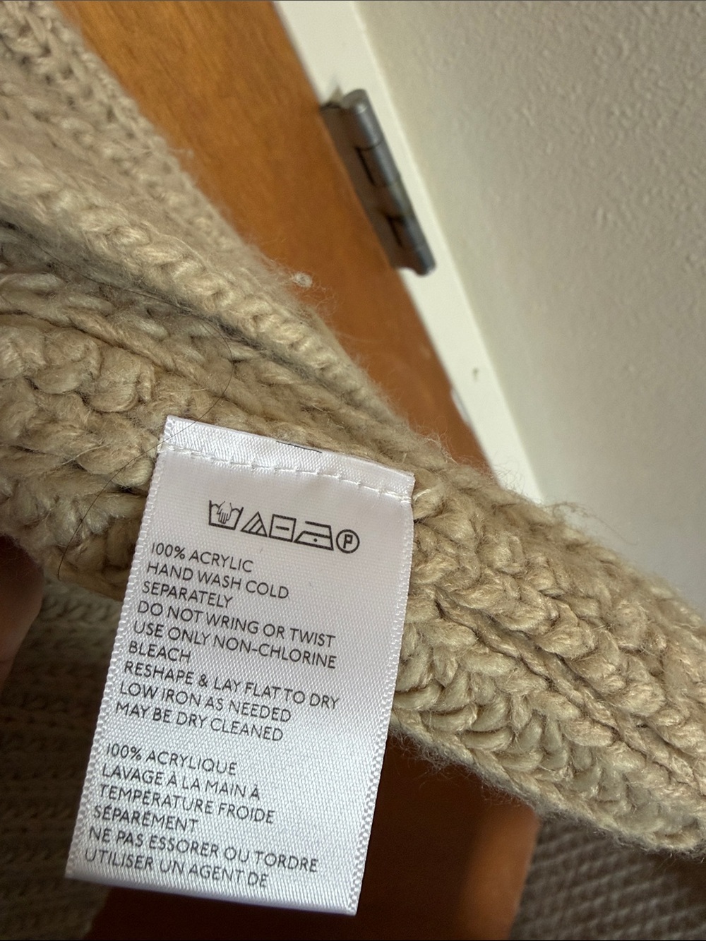 Urban Outfitters Cropped Chunky Knit Cardigan - Tan - Picture 3 of 5